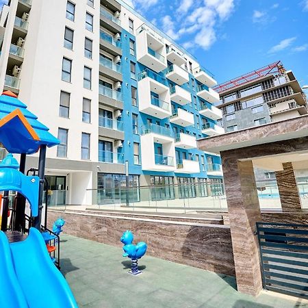 Апартаменты Studioul De La Mare Nord10 -Free Pool & Playground Мамая Экстерьер фото