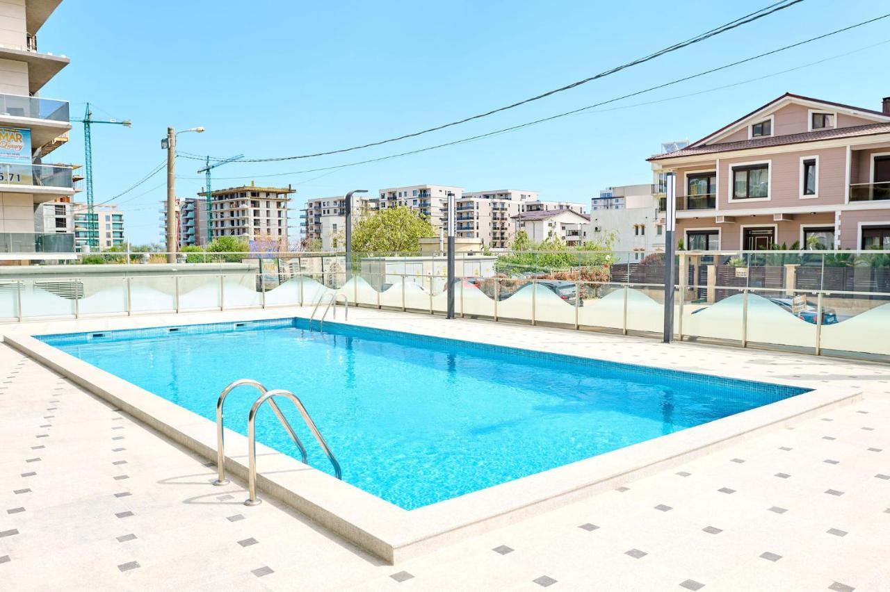 Апартаменты Studioul De La Mare Nord10 -Free Pool & Playground Мамая Экстерьер фото