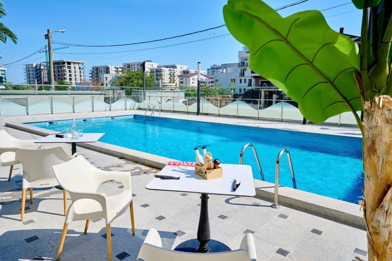 Апартаменты Studioul De La Mare Nord10 -Free Pool & Playground Мамая Экстерьер фото